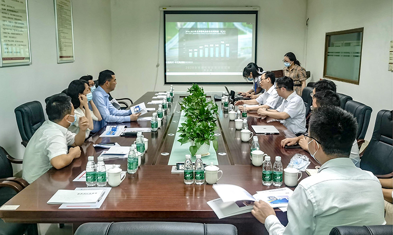 龙岗区委常委、组织部部长王清科一行调研走访ok138cn太阳集团古天乐科技